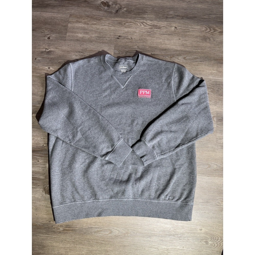 L.L.Bean XL Gray Crewneck Sweatshirt Fleece Lined Cotton Blend Traditional Fit